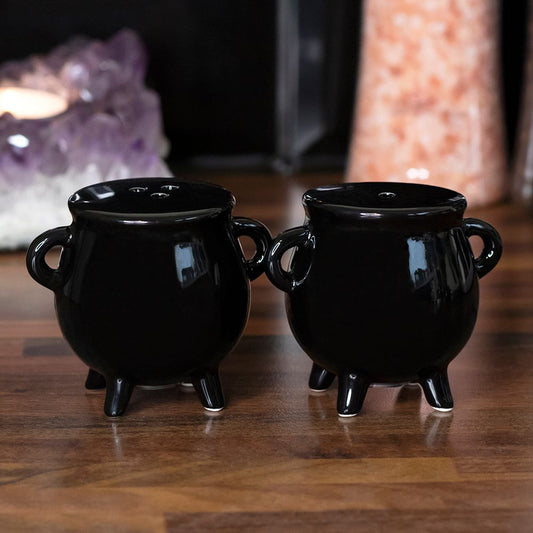 Magical Mini Cauldron Salt & Pepper Set - Enchant Your Dining Experience!