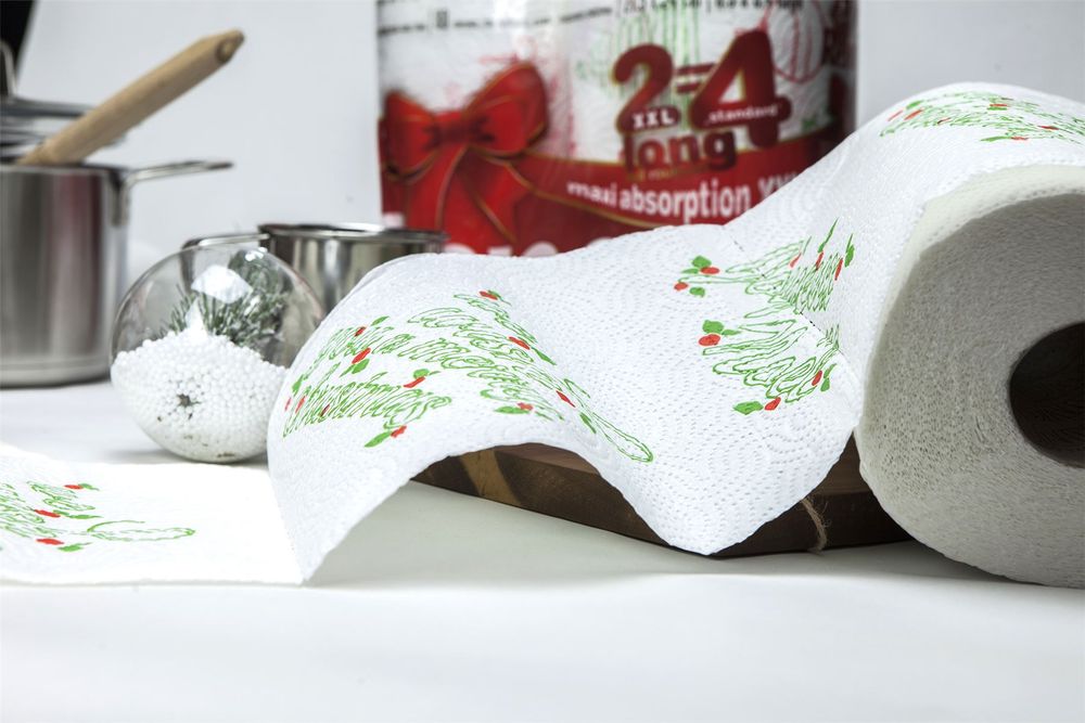 Festive Luxury: Renova 9 Rolls Christmas Toilet & 2 Kitchen Rolls Set